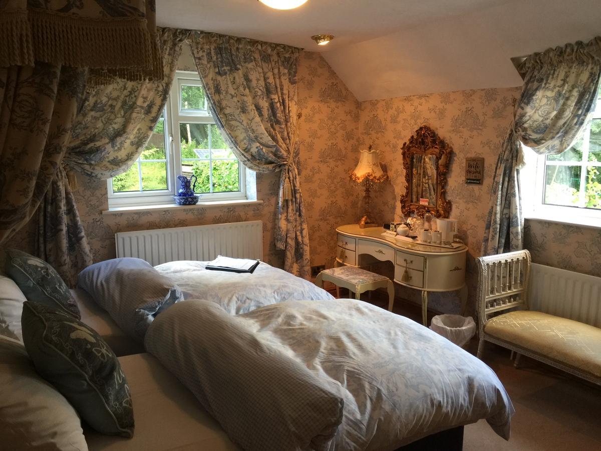 The Chestnuts Guest House Atherstone Bagian luar foto
