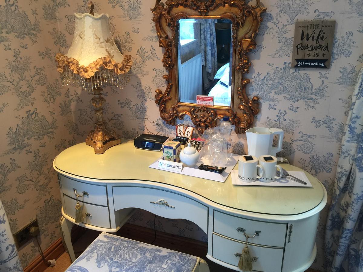 The Chestnuts Guest House Atherstone Bagian luar foto