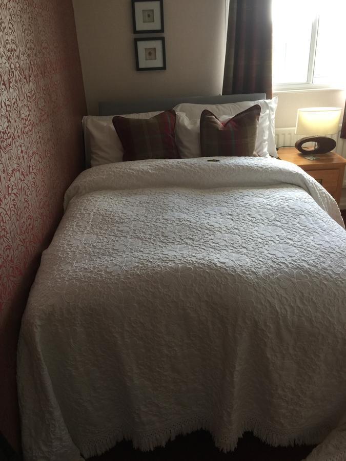The Chestnuts Guest House Atherstone Bagian luar foto