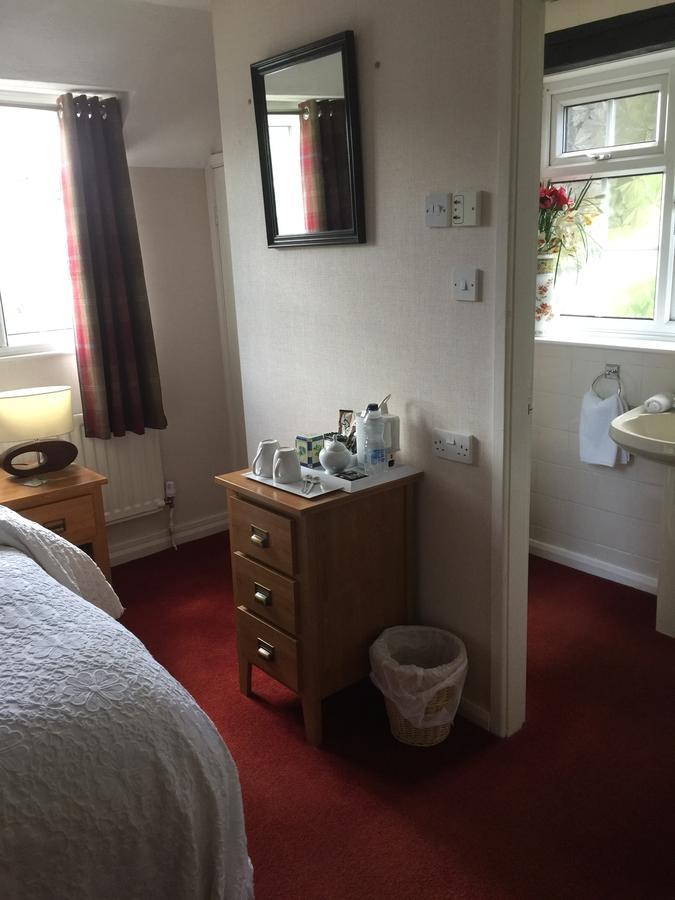 The Chestnuts Guest House Atherstone Bagian luar foto